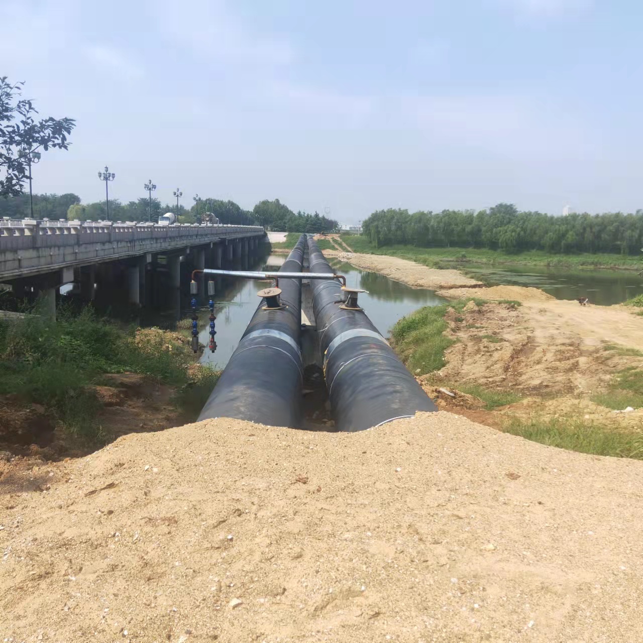 渝中管道长距离内部除垢输油管道清洗